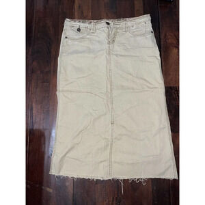 Maurice’s Khaki Skirt‎